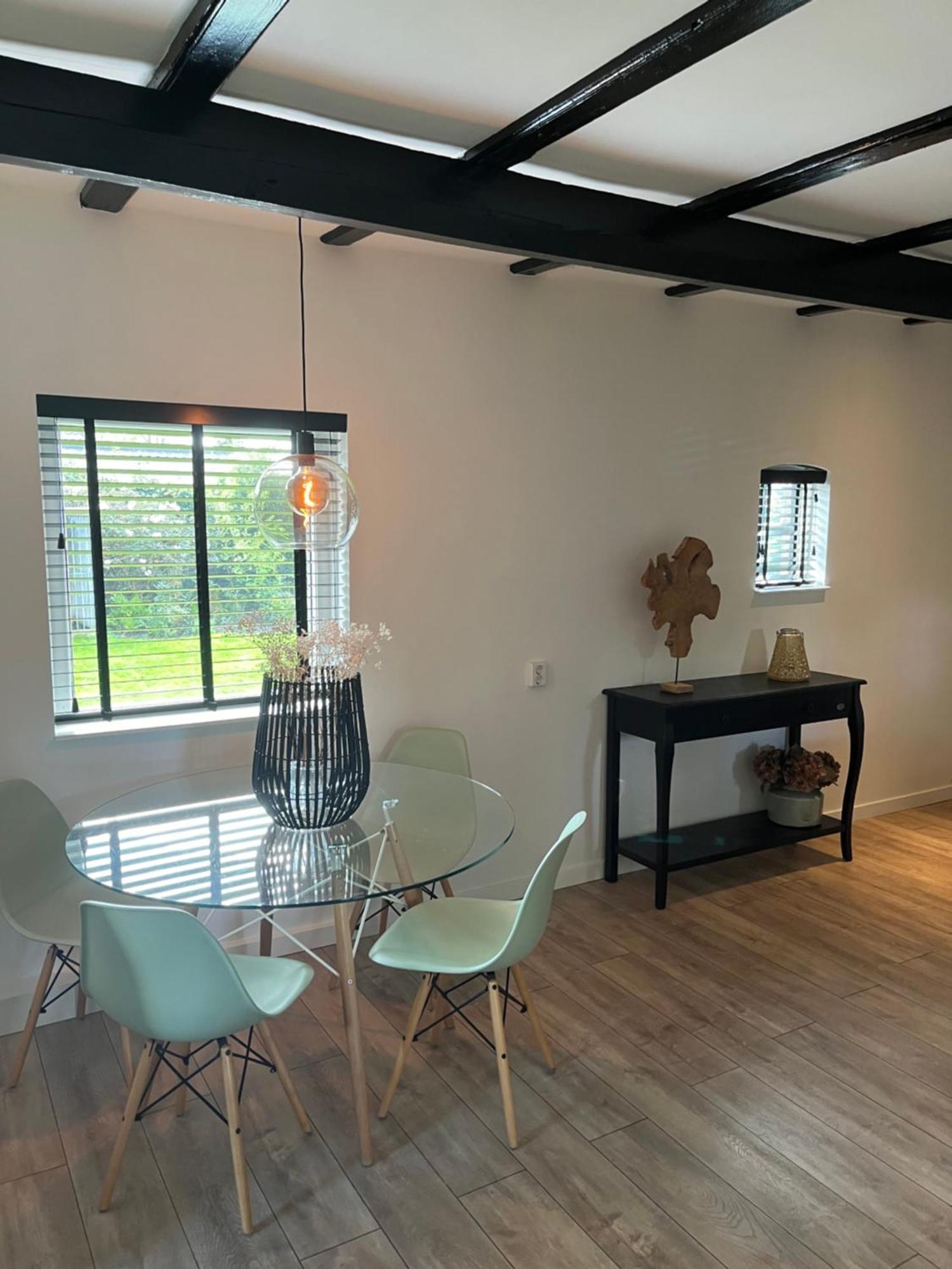 Holiday home De Overkant *